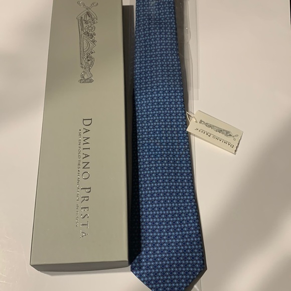 Damiano Presta seven fold handmade tie.